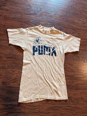 Vintage Light Beige Single Stitch Puma Tshirt - Size S (16x26)